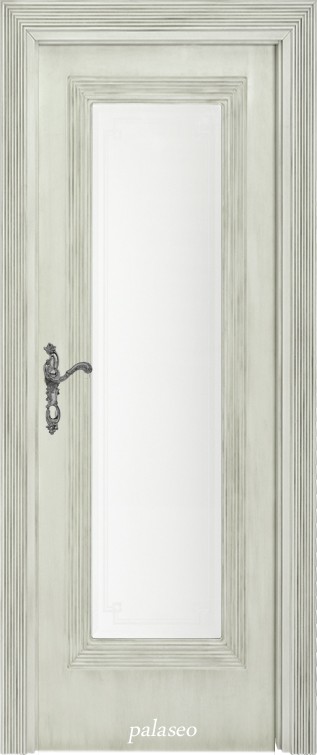 tradycyjne białe drzwi ze szkłem